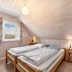 Slava - 250m From The Sea By Interhome 度假居 *