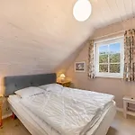 Slava - 250m From The Sea By Interhome 灵克宾