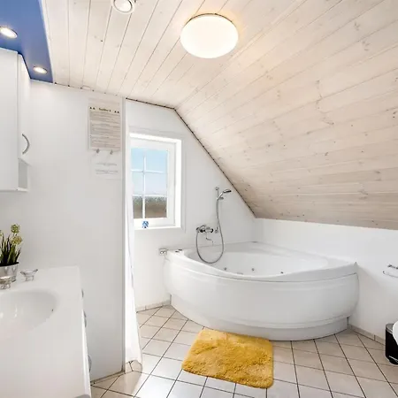 Holiday home Slava - 250m From The Sea By Interhome *